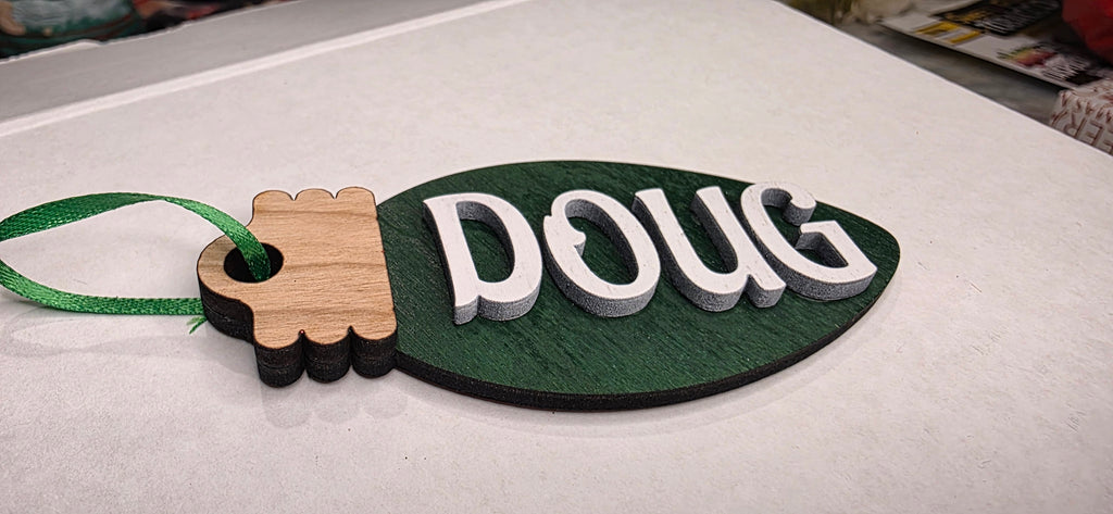 💡 Personalized Wooden Christmas Light Bulb Name Ornaments 🎄